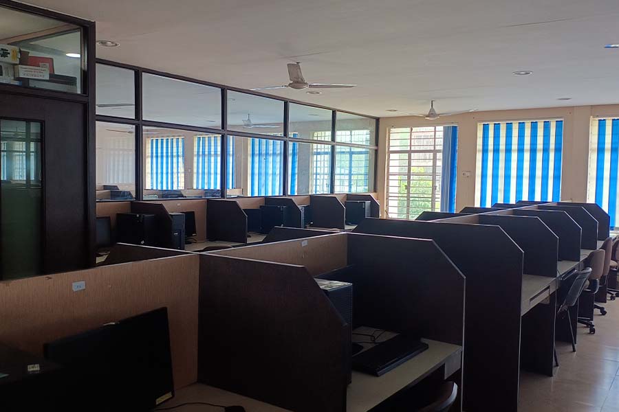 Advanced Laboratories